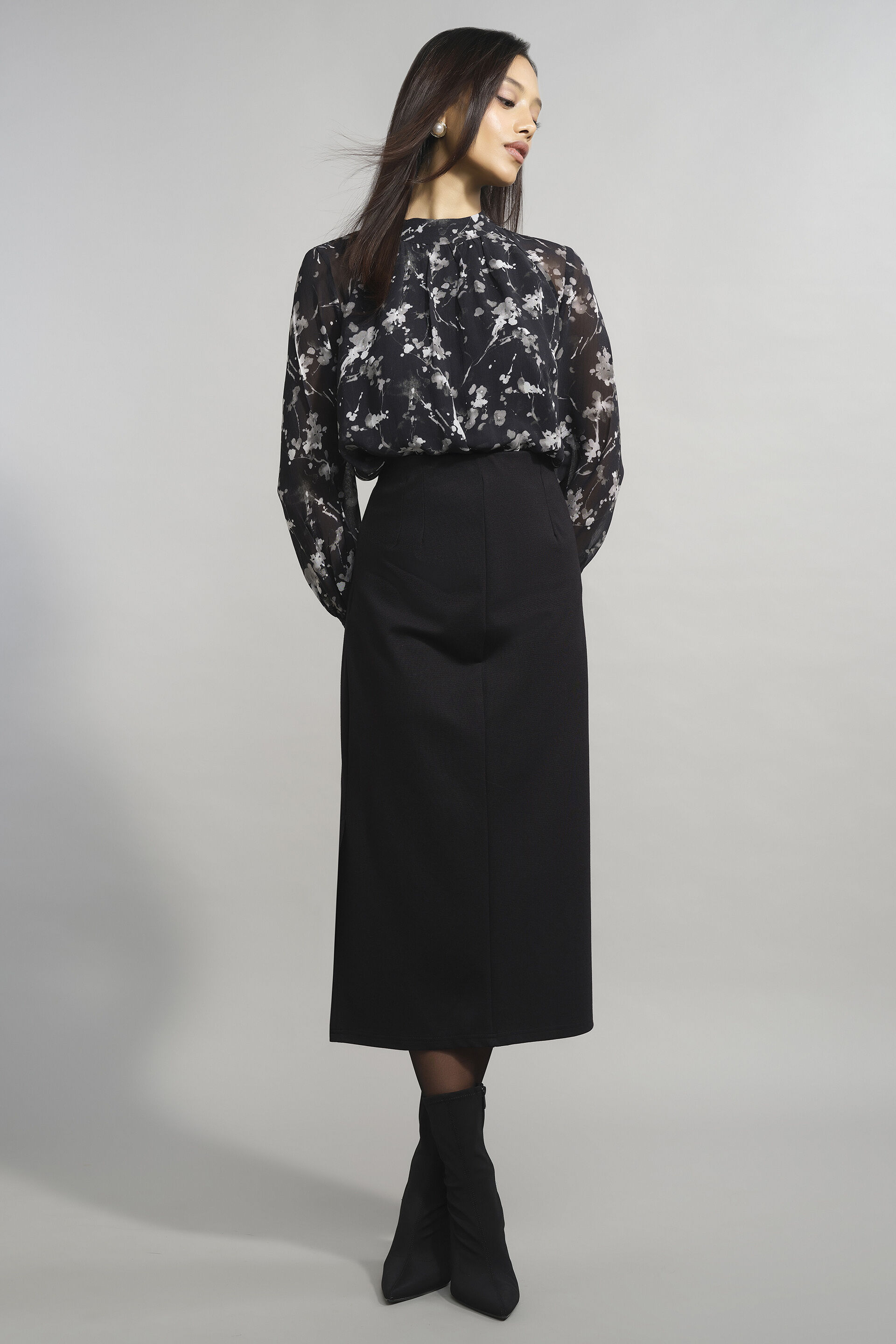 Peppered Florals Top, Black, image 3